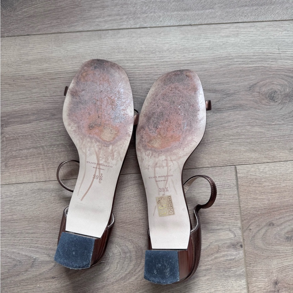 Club Monaco Elegant Brown Bronze Sandals - Picture 7 of 9